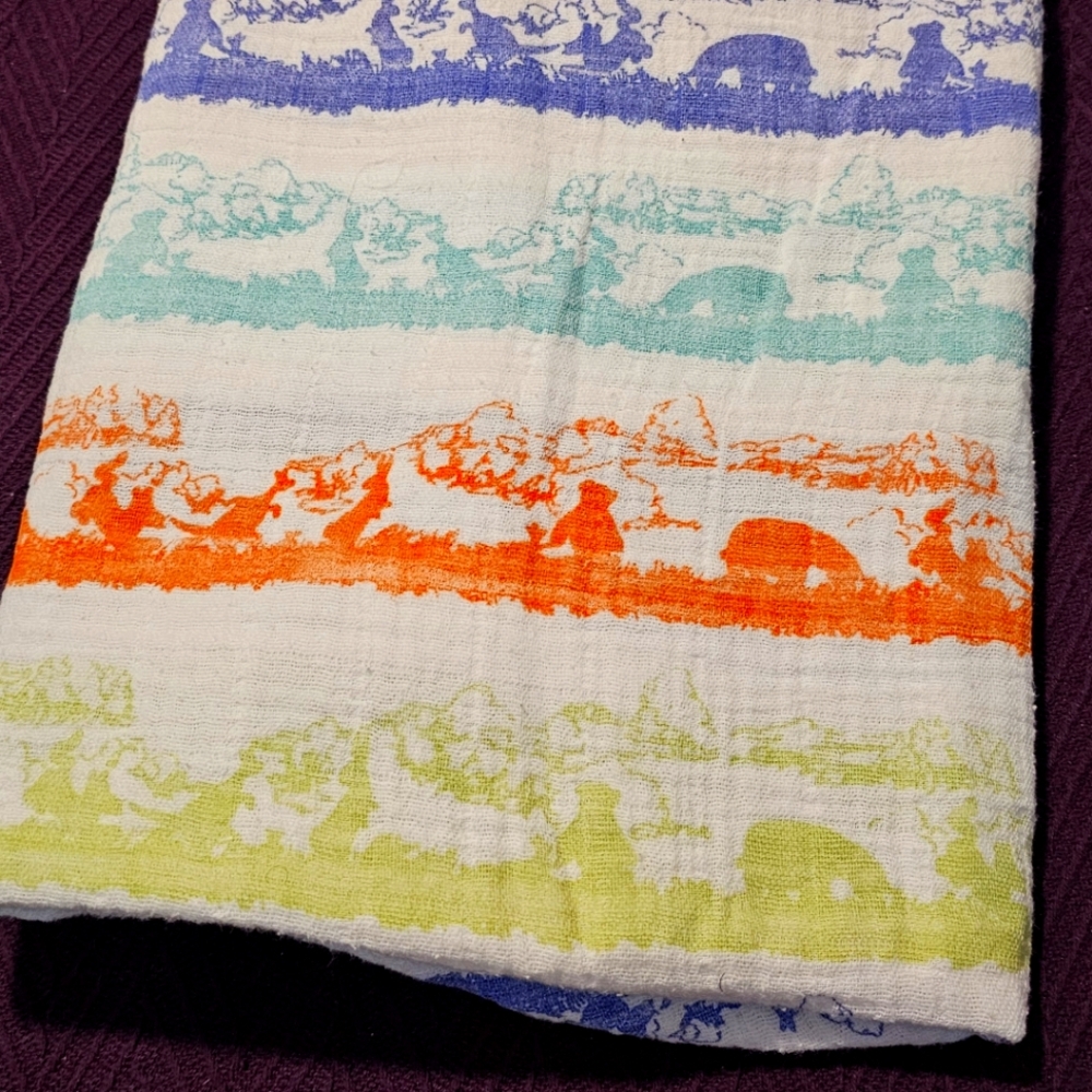 Aden & Anais  Disney muslin swaddle blanket